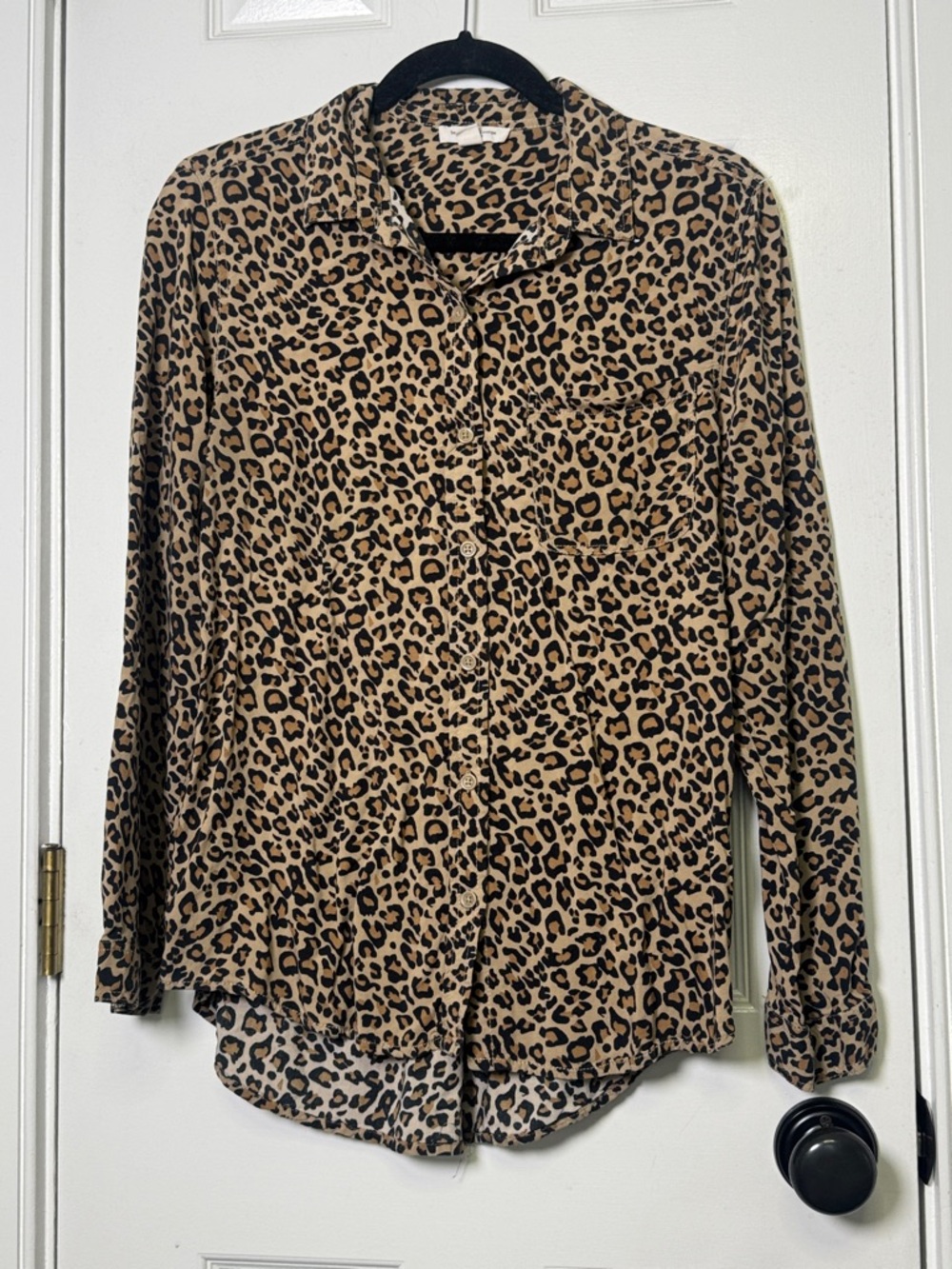 Leopard Print Button Down Blouse Size Large BeachLunchLounge Flowy Top